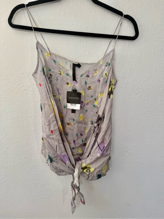 Topshop Tops - Topshop BOUTIQUE Small Women's Lavender Floral Tie-Front Cami